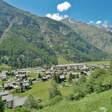 Arbgrat By Interhome